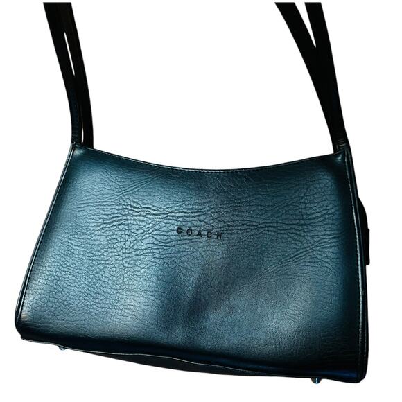 Coach Vintage Black Leather Shoulder Bag Preowned in Good Condition - Picture 1 of 13
